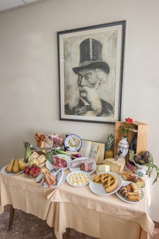 Albergo Ristorante Edo فورليمبوبولي المظهر الخارجي الصورة